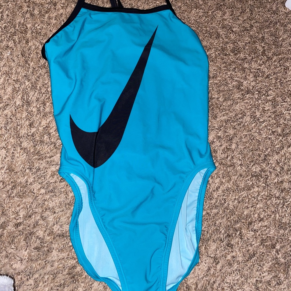 nike one piece swim suit